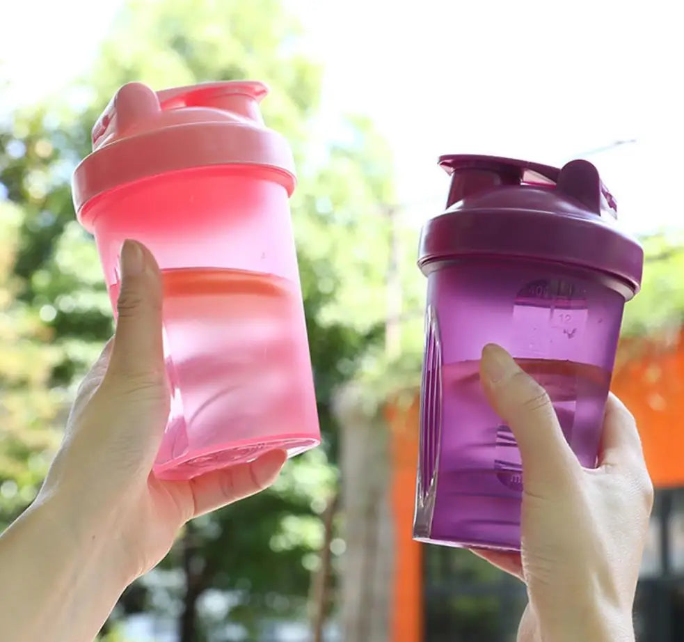 Leeseph Shaker Bottle